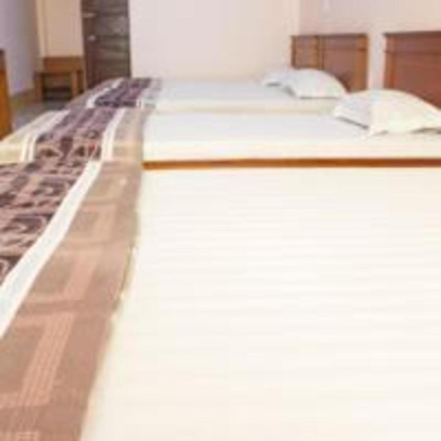Khach San Ngan Hang - Bank Hotel Вунгтау Экстерьер фото